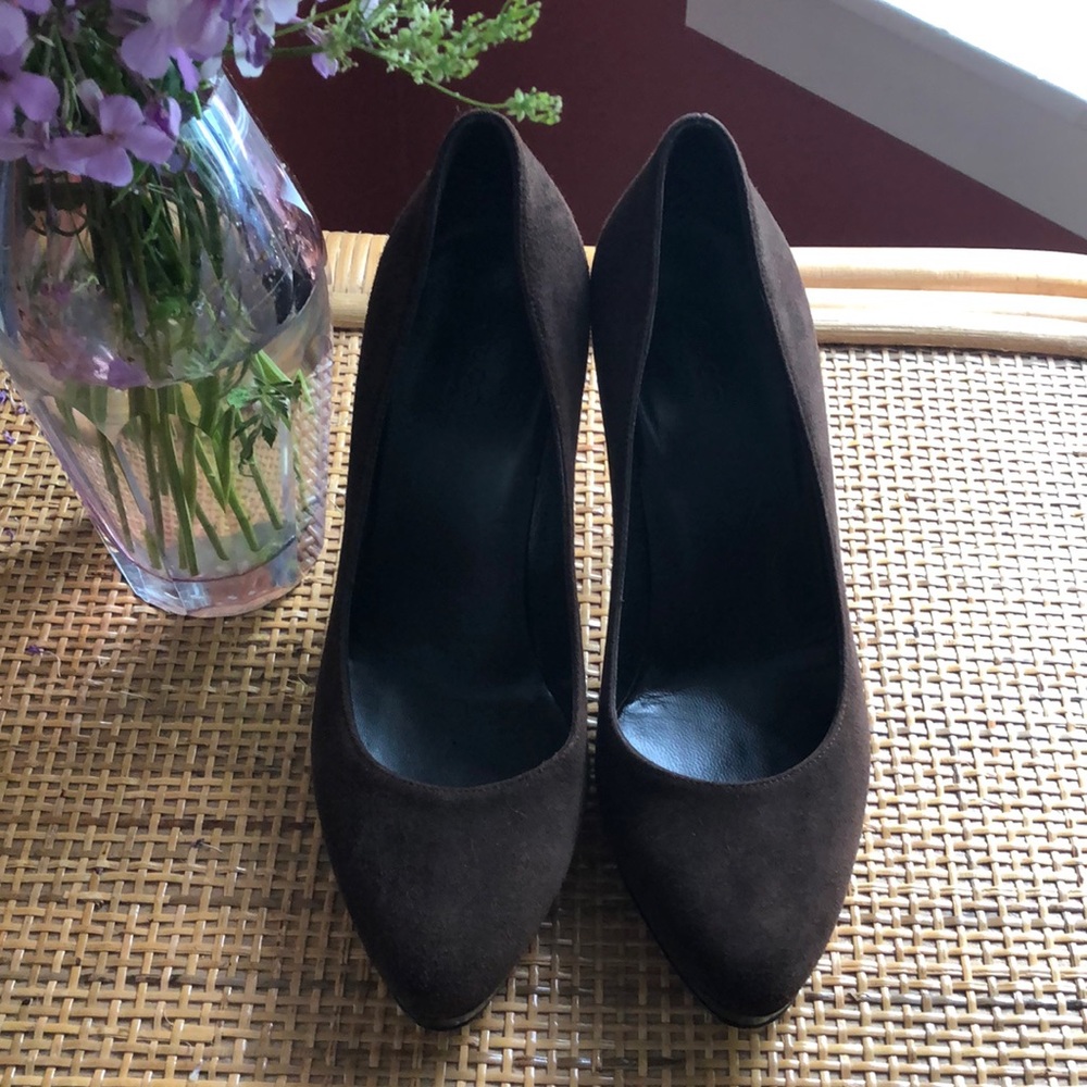 Gucci pumps